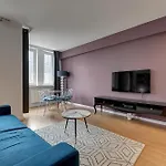 Elegant Victus In Close To The By Renters * 索波特