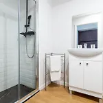 公寓 Elegant Victus In Close To The By Renters