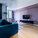 Elegant Victus In Close To The By Renters 公寓 索波特