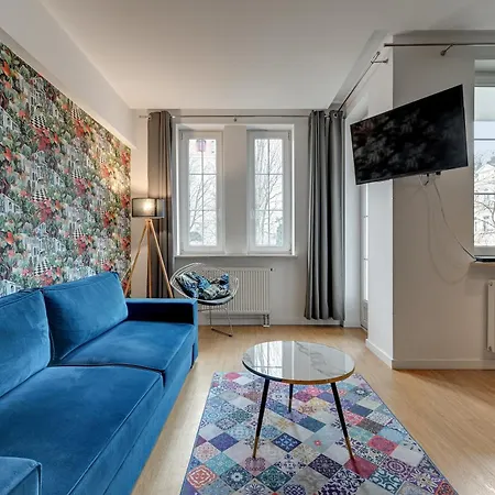 Elegant Victus In Close To The By Renters Сопот