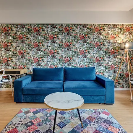 Elegant Victus In Close To The By Renters Сопот